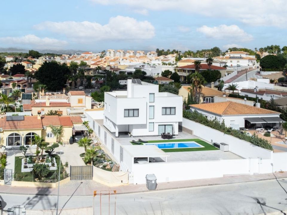 Villa i La Marina, Alicante - foto 1